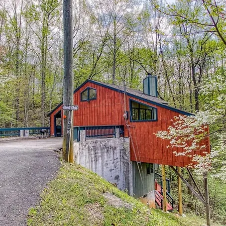 Peace, Serenity & Relaxation In The Smokies!